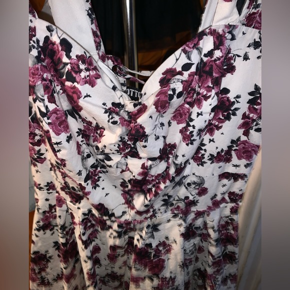 SEXY CUTE CORSET DRESS 🖤 - Picture 4 of 5